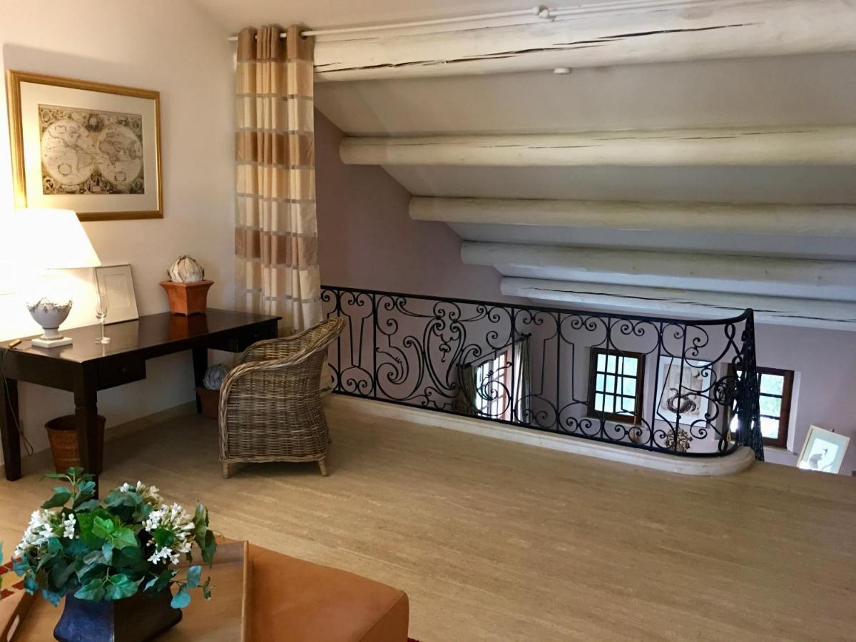 Villa Mas St Jean Noves Екстер'єр фото